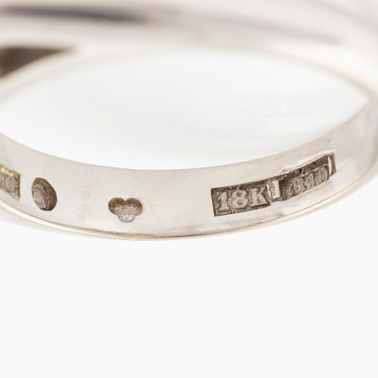 Ring 18K vitguld med runda brlljantslipade diamanter.