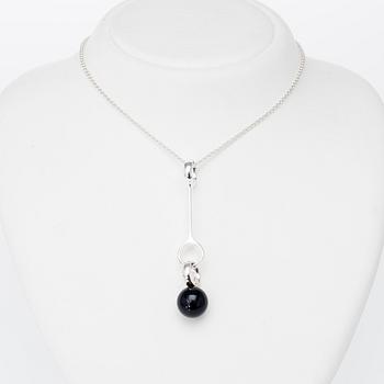 HÄNGE, "Sphere", Georg Jensen, silver, svart agat.