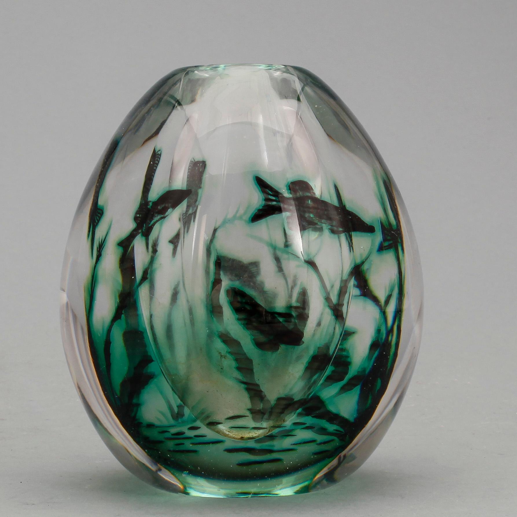 VAS, glas, "fiskgraal" Edward Hald, Orrefors 1953.