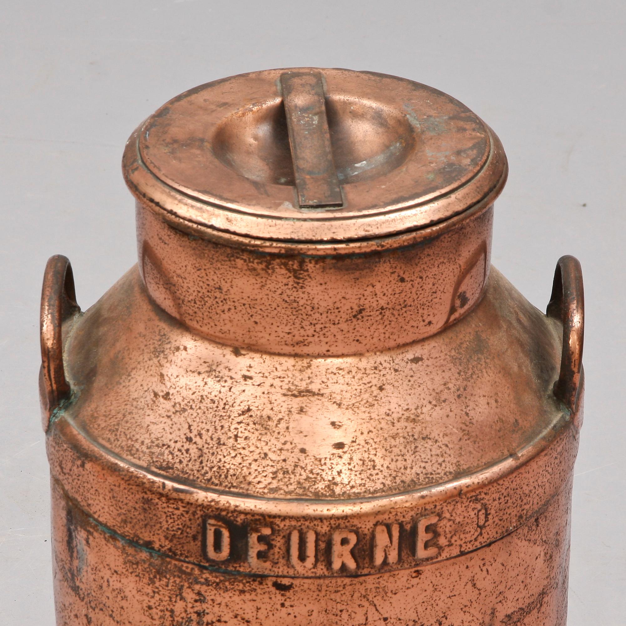 MJÖLKSPANN MED LOCK, mässing. 1800/1900-tal.