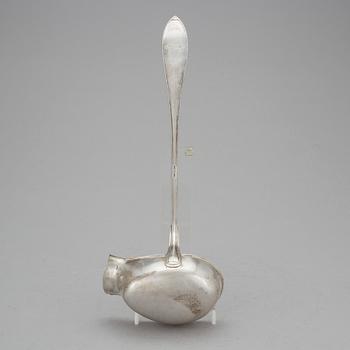 SOPPSLEV, silver, CG Hallberg, Stockholm 1927. Vikt ca 187 gram.