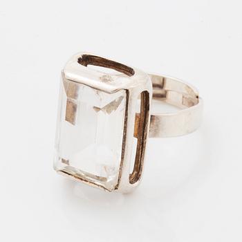 Bengt Hallberg, ring, silver med bergkristall.