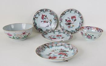 TALLRIKAR, 2 st, SKÅLFAT, 2 st samt SKÅLAR, 2 st, porslin, Kina, 1700-1800-tal.