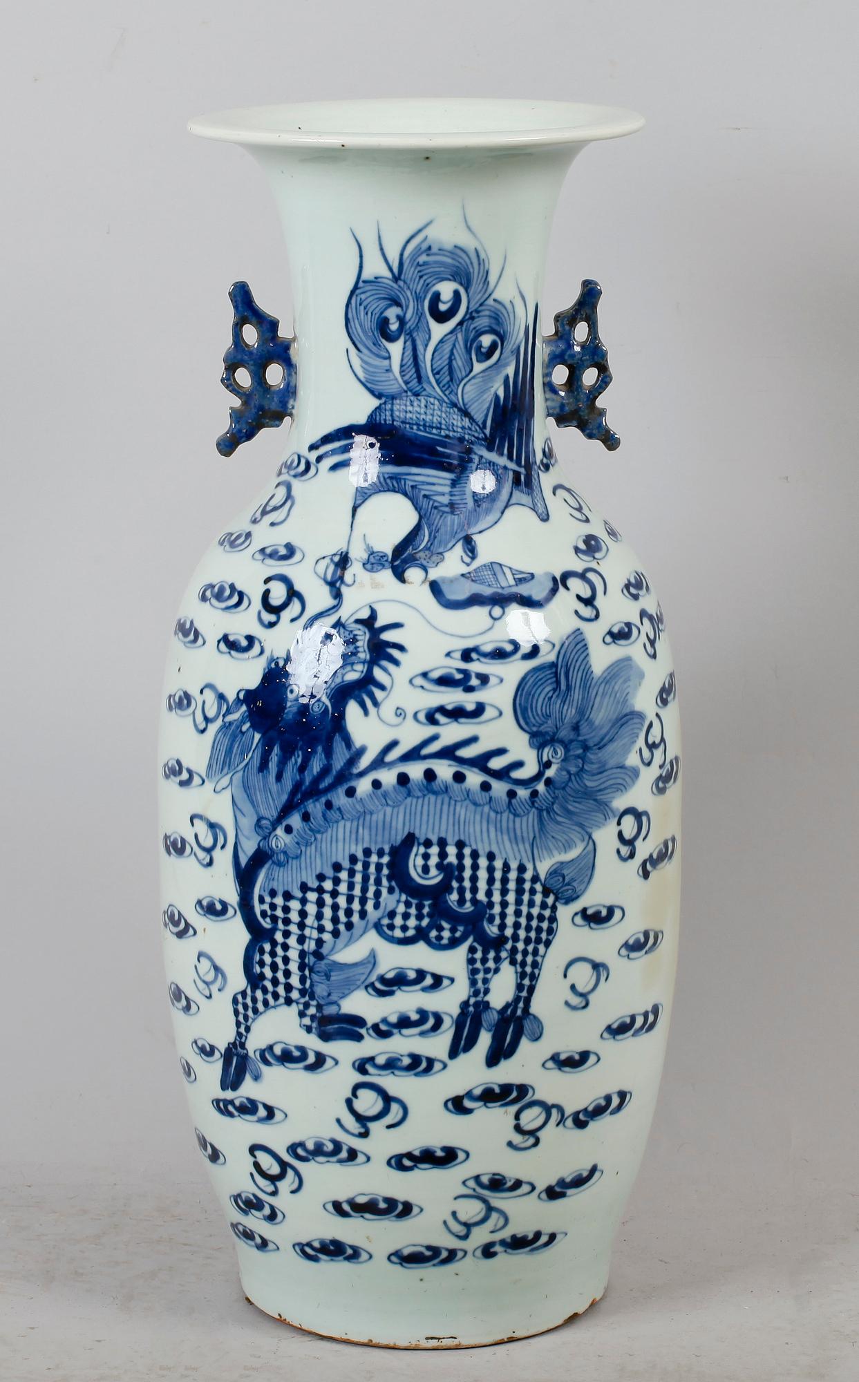 URNA, porslin, Kina, 1800-tal.