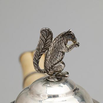 KAFFFESERVIS, 3 delar, silver G. Rob Lindbäck, Nederkalix 1927. Total vikt 1276 gr.