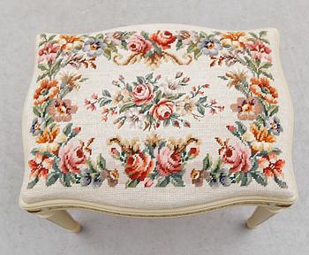 TABURETT, gustaviansk stil, 1900-talets andra hälft.