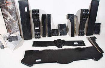 SPISELKRANS, marmor, barockstil, sent 1800-tal.