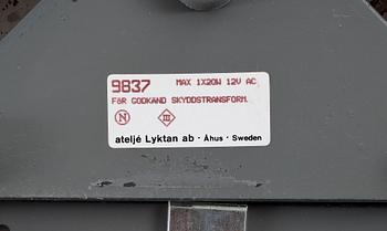 GOLVLAMPA, "Skarabé", nr 9837, Stig Ahlström, Clas Kock och Lars Bylund för Ateljé Lyktan, 1900-talets andra hälft.