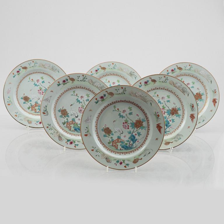 Famille Rose export porcelain plates, 6+2, China, Qing dynasty, 18th century.