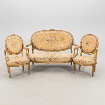 Soffgrupp 3 dlr Louis XVI-stil omkring 1900.