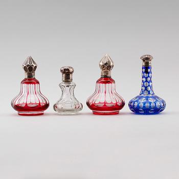 FLAKONGER, 4 st, glas, 1800-talets andra hälft.