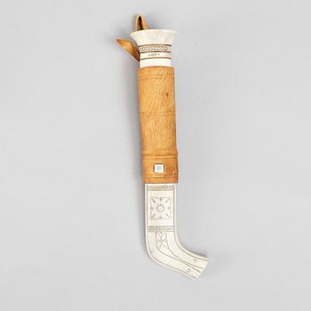 Nikolaus Fankki, a reindeer horn knife, signed and dated. 1971.