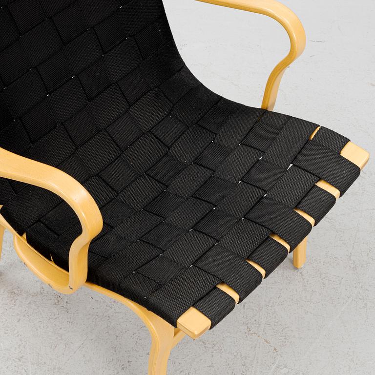 Bruno Mathsson, fåtöljer, ett par, "Eva", Firma Karl Mathsson och Bruno Mathsson International.