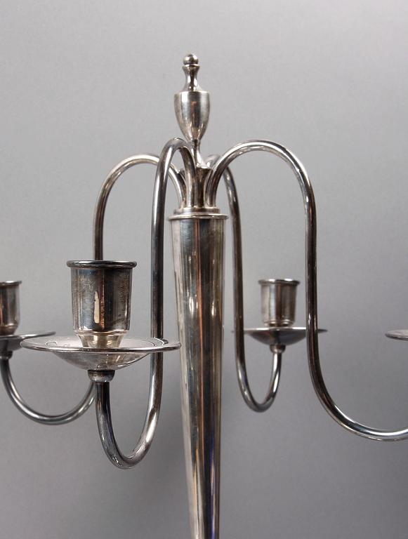 KANDELABRAR, ett par, nysilver, CG Hallberg, 1900-talets mitt.