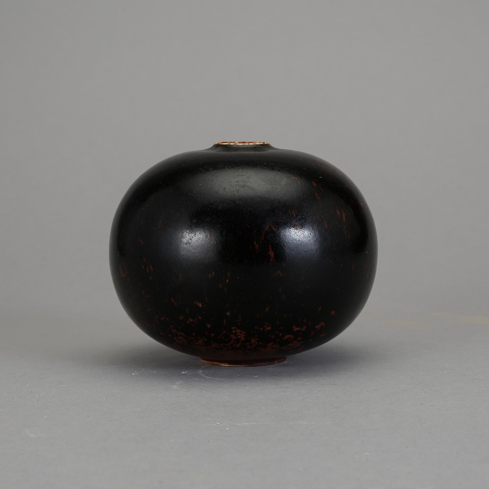 VAS, stengods. Stig Lindberg, Gustavsberg studio, troligen 1970.