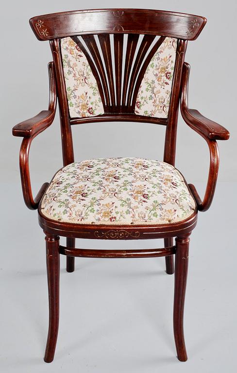 STOLAR, 2 st, delvis Thonet, Mellaneuropa, 1900-talets första hälft.