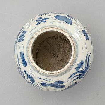 VAS, porslin, Kina, modern tillverkning.