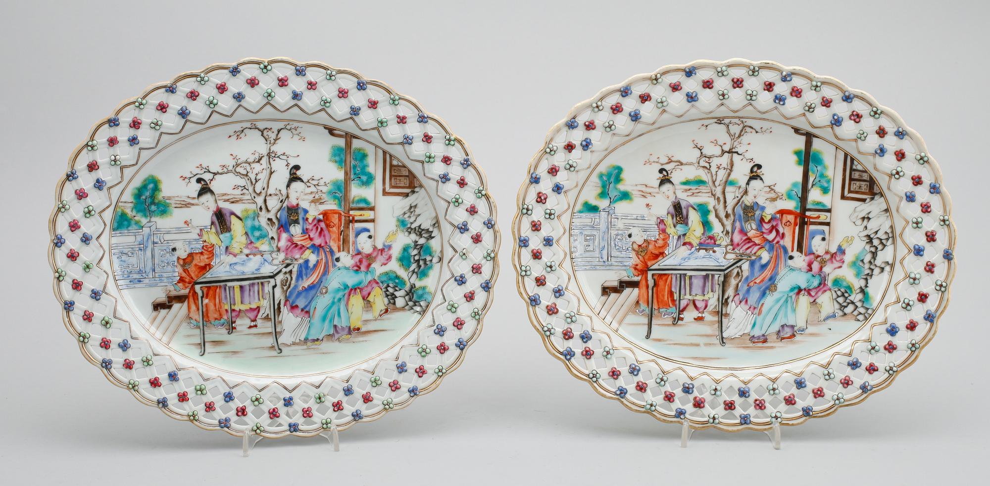 FAT, 2 st, porslin, Kina, Qianlong (1736-1795).