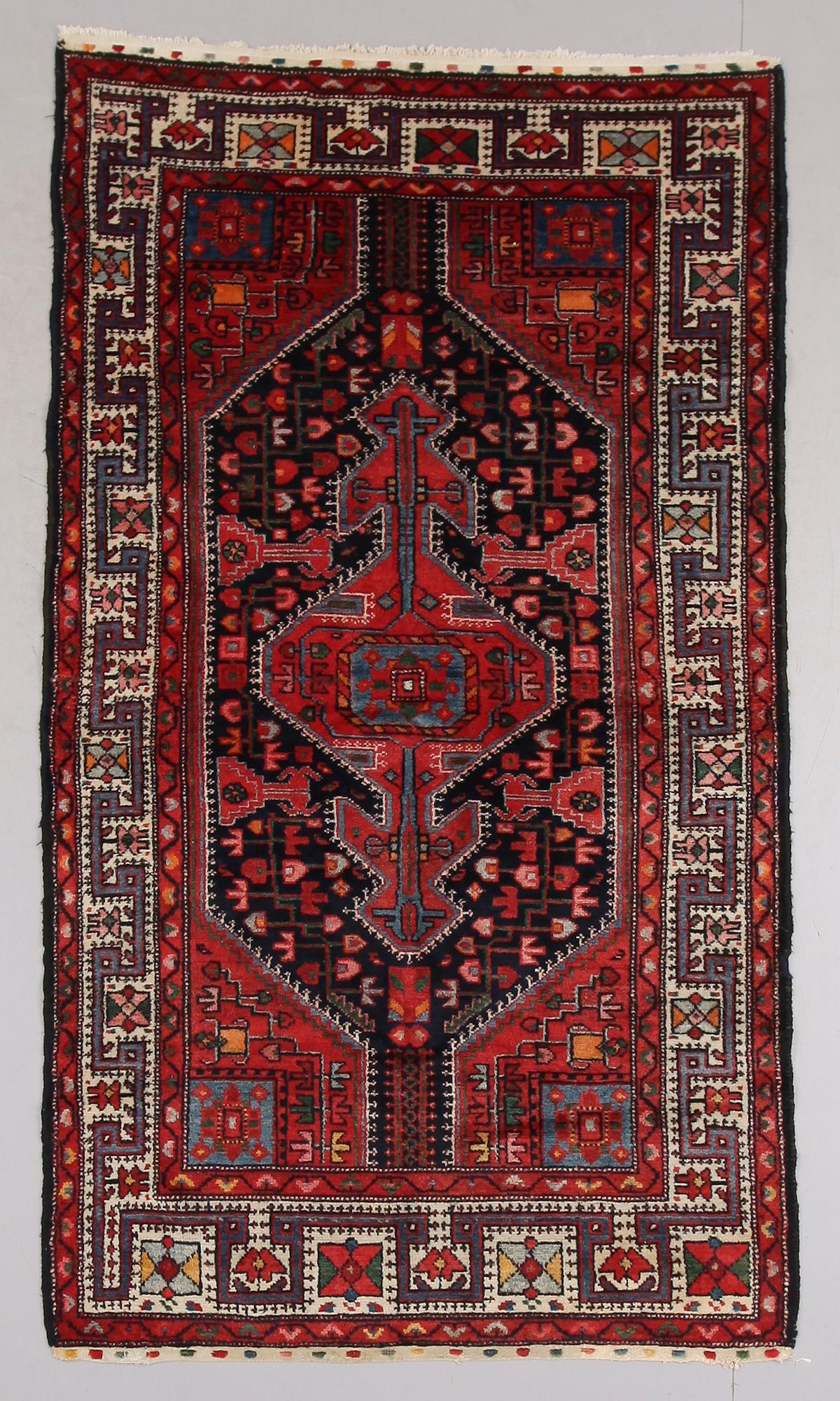 MATTA, Tuserkan. Ca 230 x 133 cm.