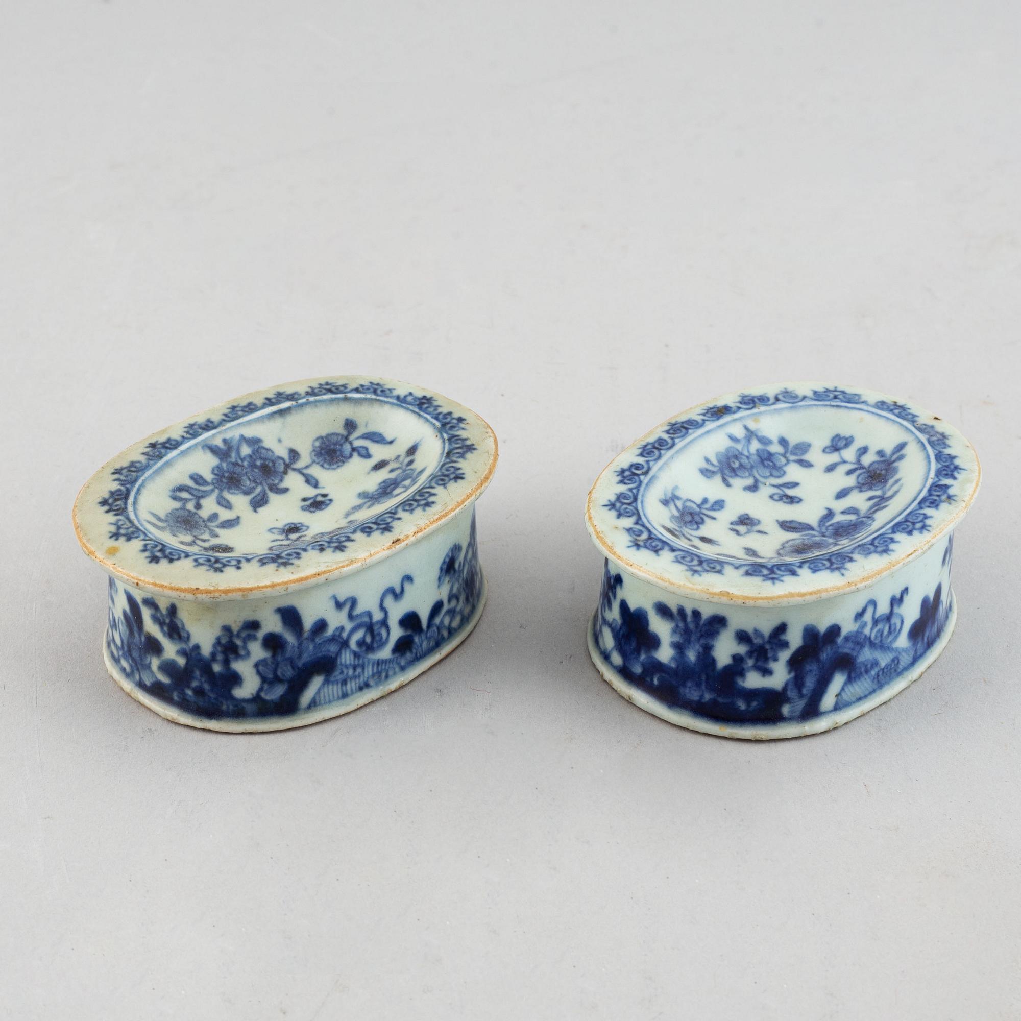 Matservis, 37 delar, kompaniporslin. Qingdynastin, Qianlong (1736-95).