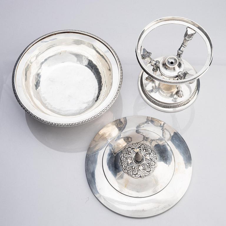 A Swedish Empire silver tureen on stand, mark of Adolf Zethelius, Stockholm 1828.