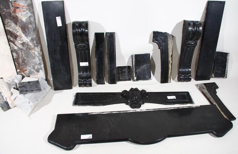 SPISELKRANS, marmor, barockstil, sent 1800-tal.