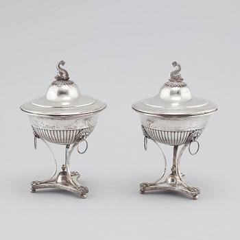 A pair of slidded silver sugar bowls by Petter Adolf Sjöberg, Stockholm, from 1819.