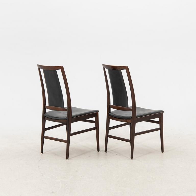 A table and four chairs in lacquered mahogany by David Rosén, "Triva-diné", middle of the 20th century.