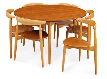 A Hans J Wegner teak top dining table with six chairs, Fritz Hansen ca 1963.