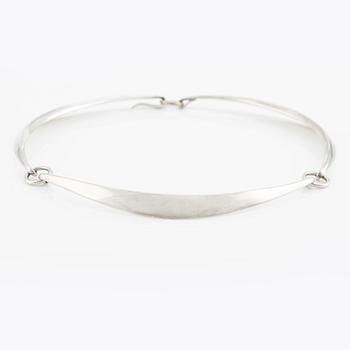 Hans Hansen necklace, sterling silver, model 320.