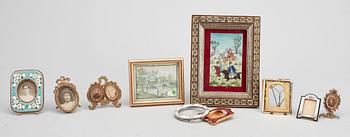 PARTI FOTORAMAR, 9 st, trä, metall, mest 1800-1900-tal.