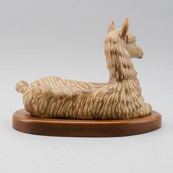 FIGUR, stengods, Gunnar Nylund, Rörstrand, monogramsignerad.