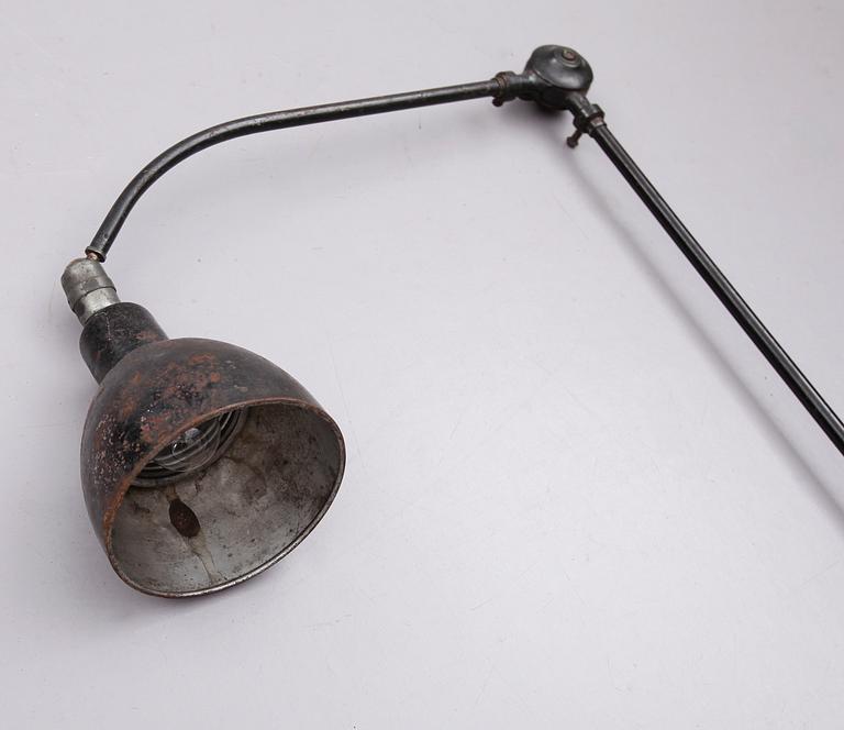 INDUSTRILAMPA, Triplex-pendel,Johan Petter Johansson, Asea, Enköping, 1900-talets första hälft.