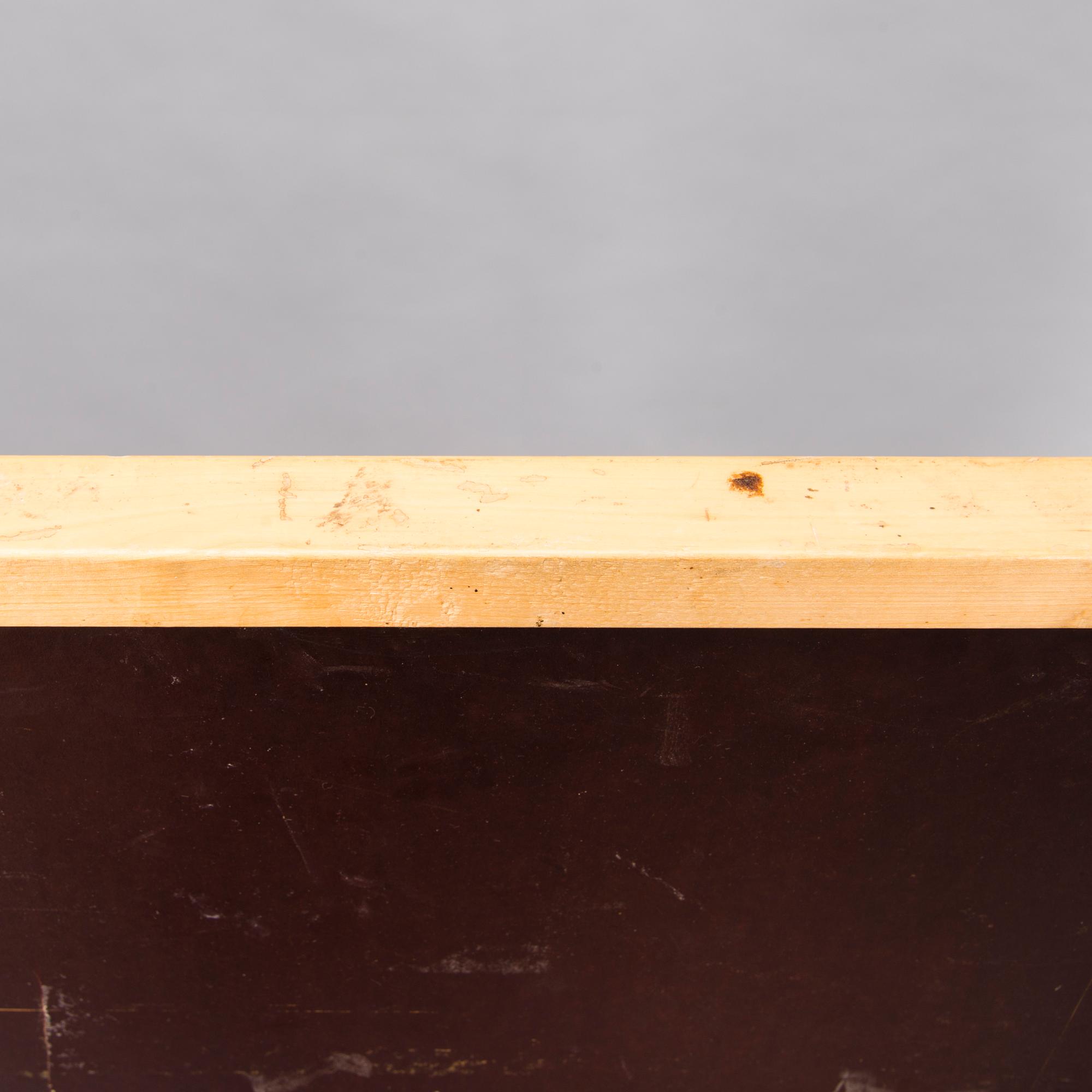 KARI ASIKAINEN, table, Artek.