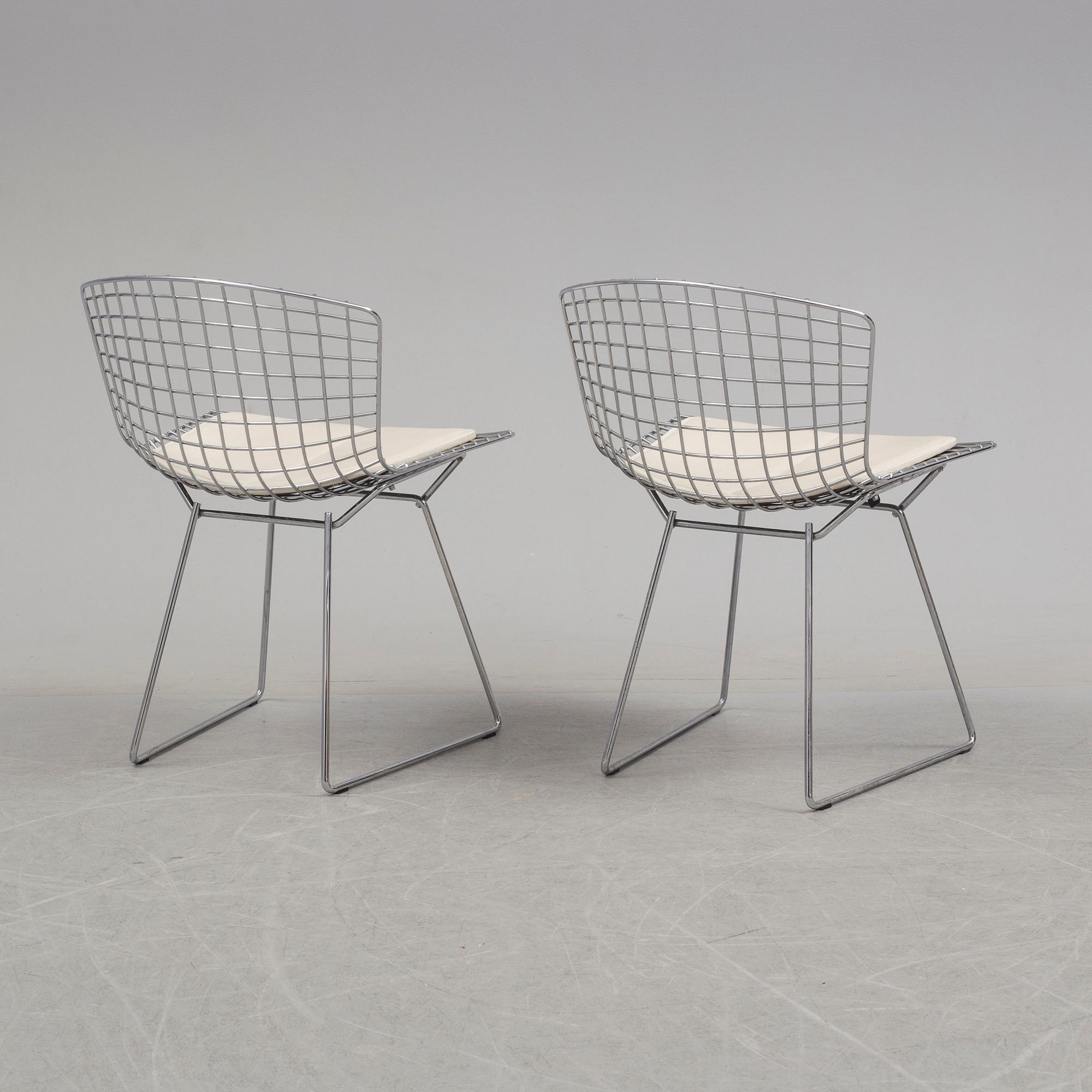 HARRY BERTOIA, stolar, ett par, "Side chair", Knoll, 2000-tal.