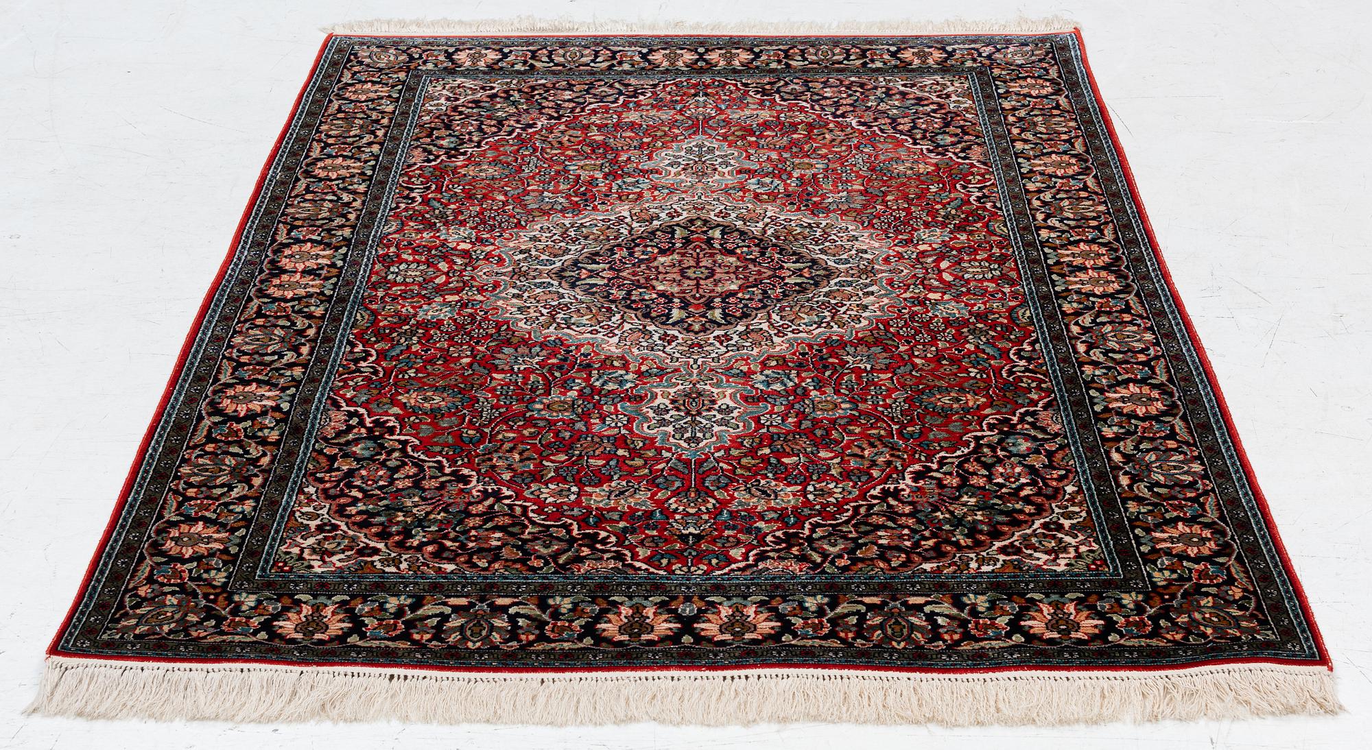 Carpet, silk Ghom,  179 x 122 cm.