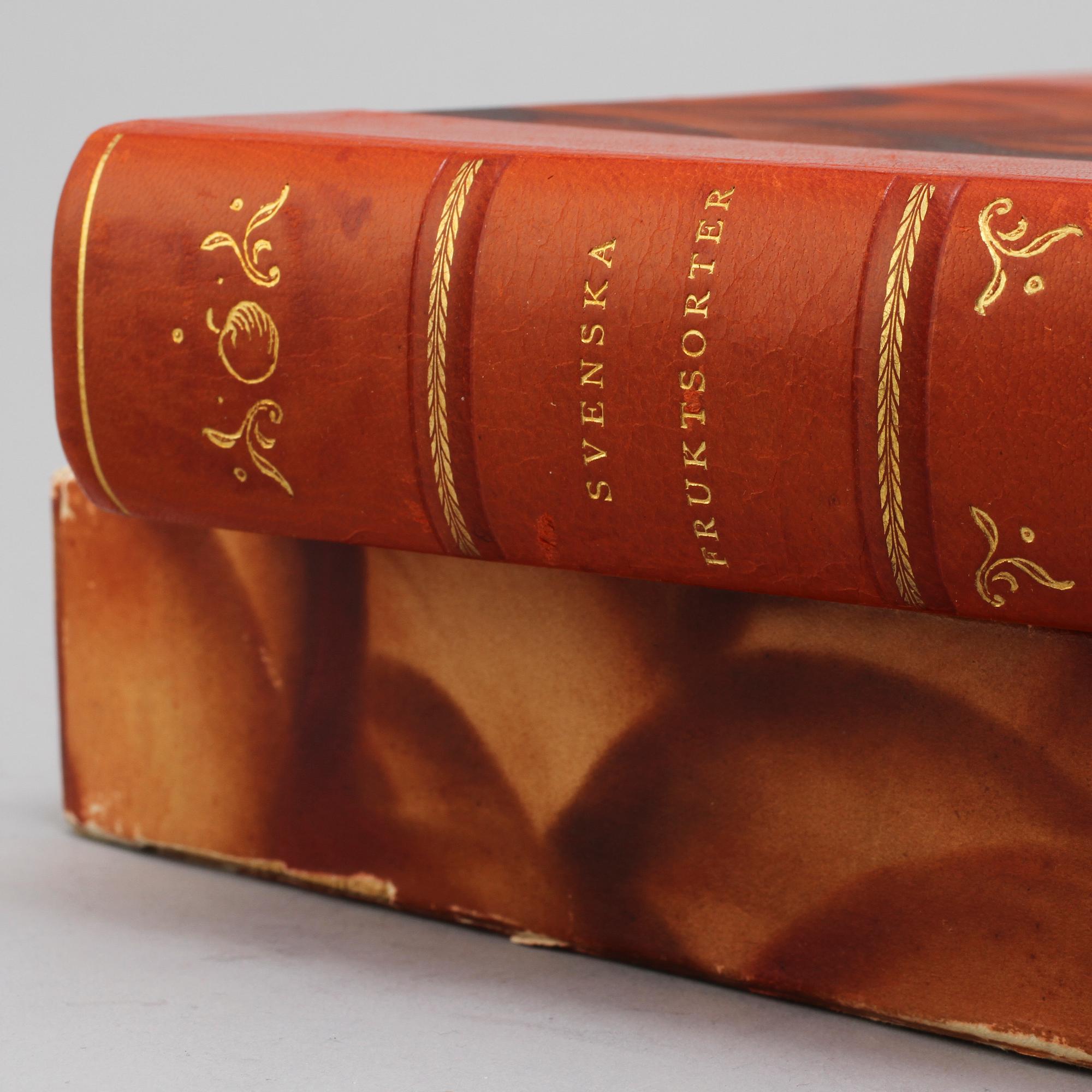 BOK, "Svenska Fruktsorter", Phil-Eriksson, PA Norstedt & Söners Förlag Stockholm 1924.