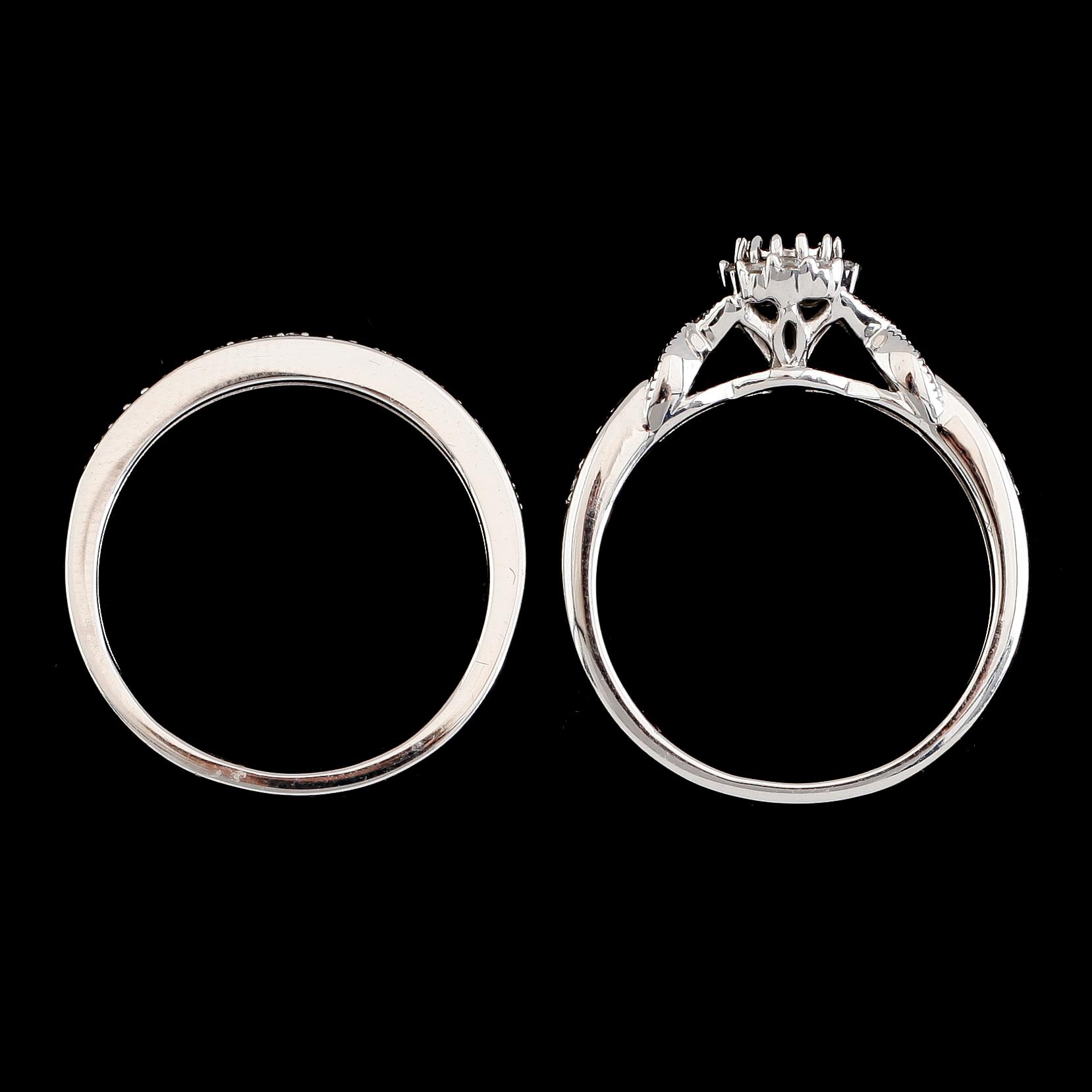 RINGAR, 2 st, 10K vitguld, diamanter tot ca 0.32 ct.