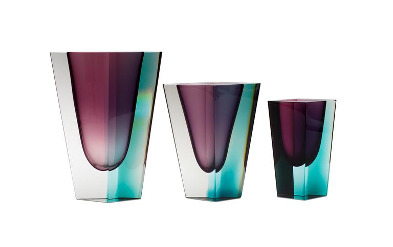 Kaj Franck, A SET OF THREE VASES.