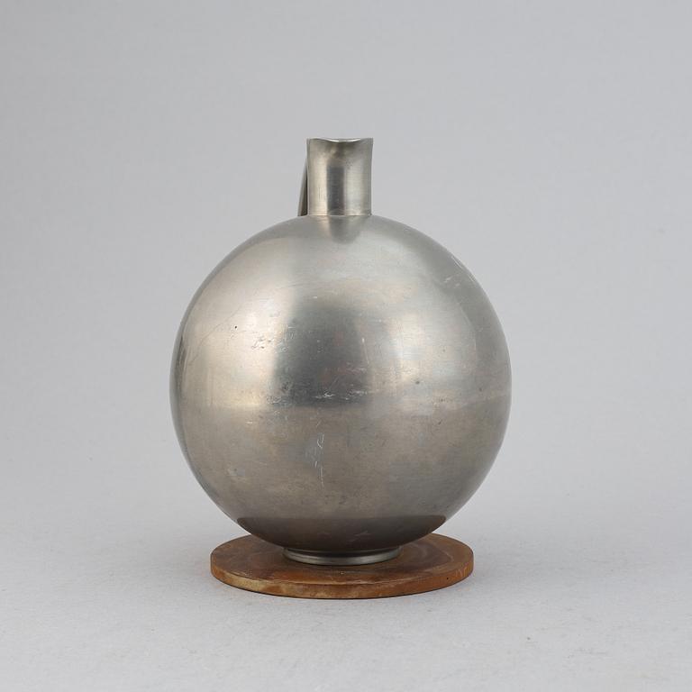 Carl Einar Borgström, kanna, tenn, Ystad Metall, 1934.