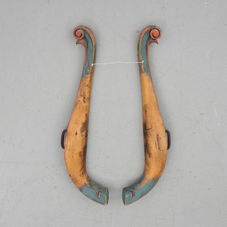 LOKOR, ett par, allmoge, 1800-tal.