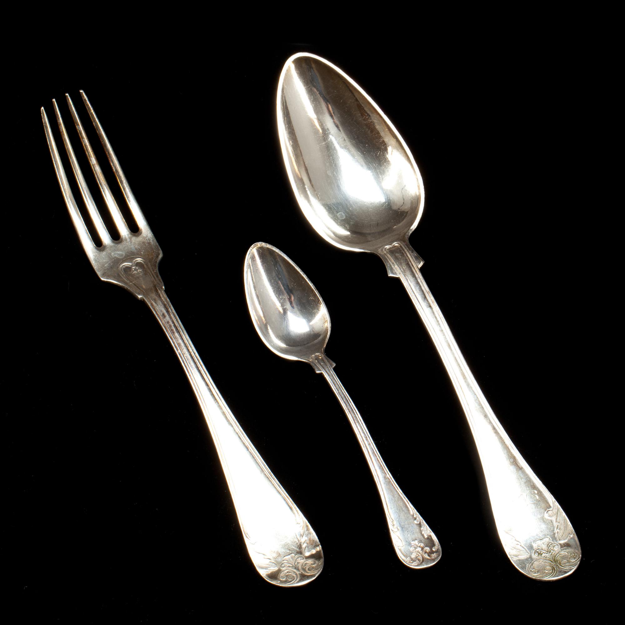 BESTICKSUPPSÄTTNING, silver,23 st.  Modell gammalfransk Bl a Jakob S. Lundberg, Stockholm, 1824. Vikt ca 1088g.