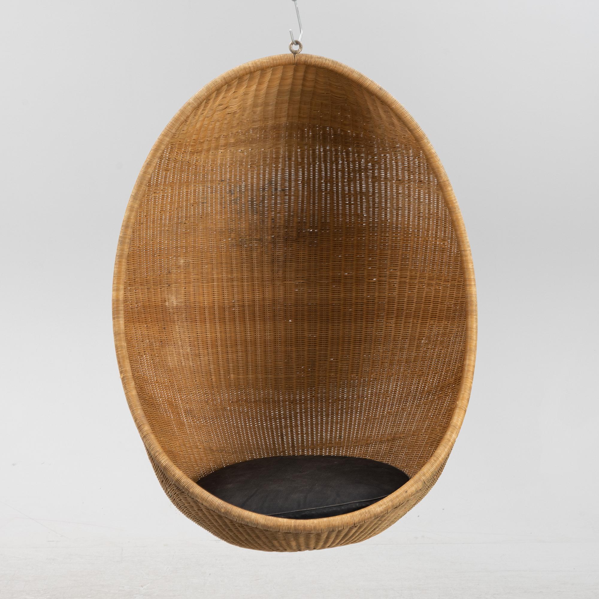 Nanna Ditzel, "Hanging Egg Chair", R. Wengler, Danmark, cirka 1959.