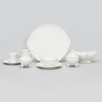 A 193-piece Villeroy & Boch 'Allegretto' dinner service, vitro porcelain.