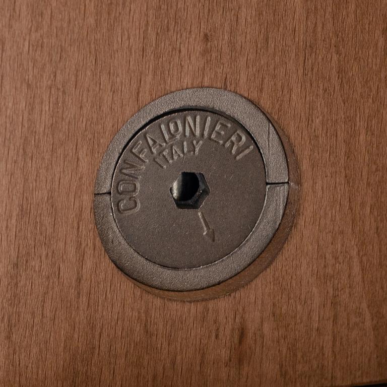 Matbord, "New York", Moda, 2000-tal.