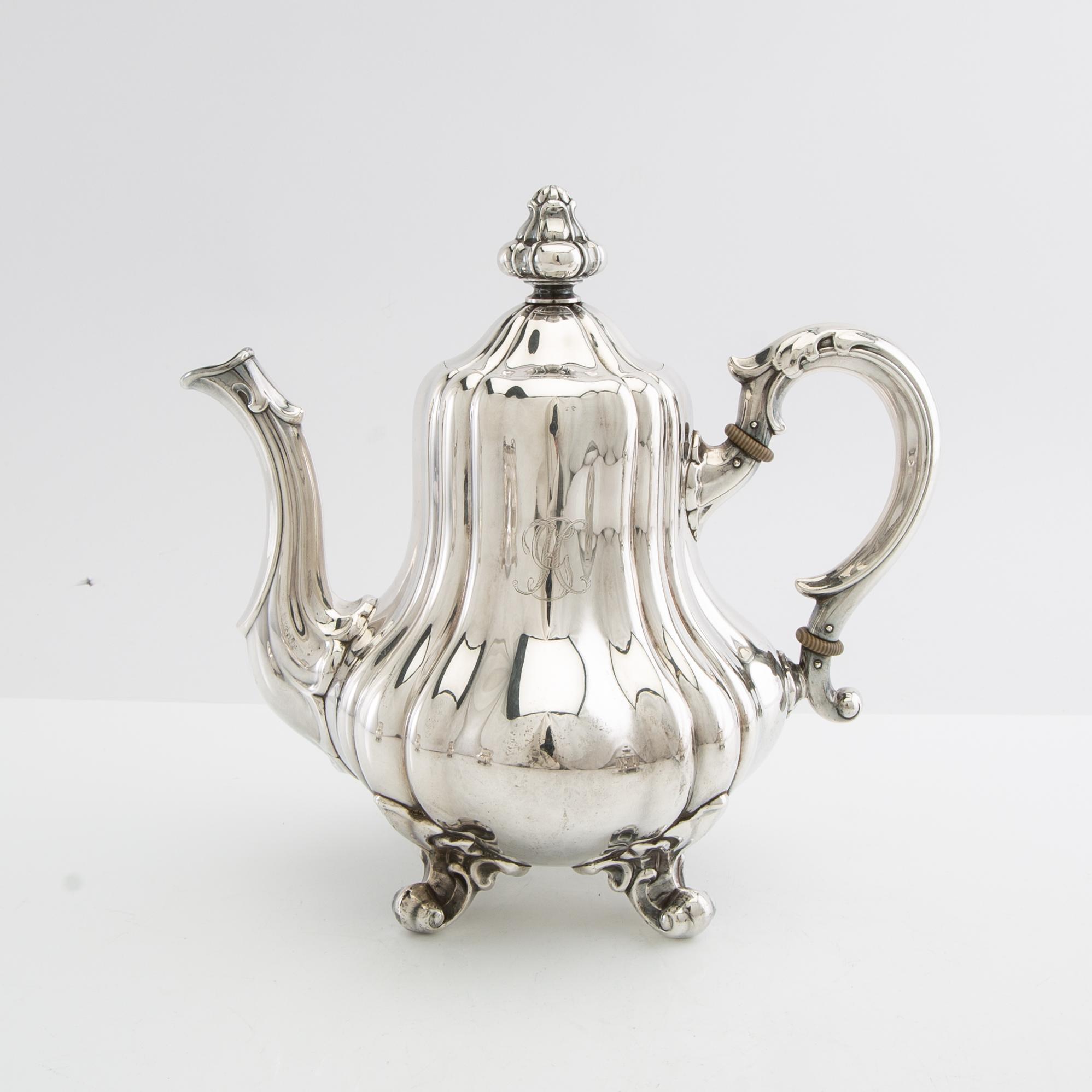 Gustaf Fredrik Hallengren Tea Service 3 dlr Rococo style silver Malmö 1934.