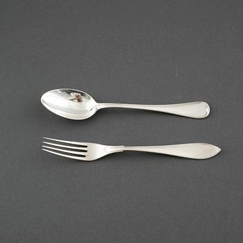 19 pieces of silver cutlery, first half of/mid 20th century.