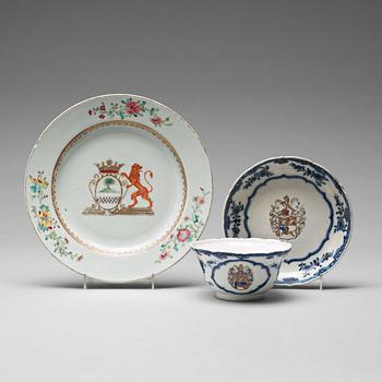 801. A famille rose aromorial dinner plate and a cup with stand, Qing dynasty, Qianlong (1736-95).