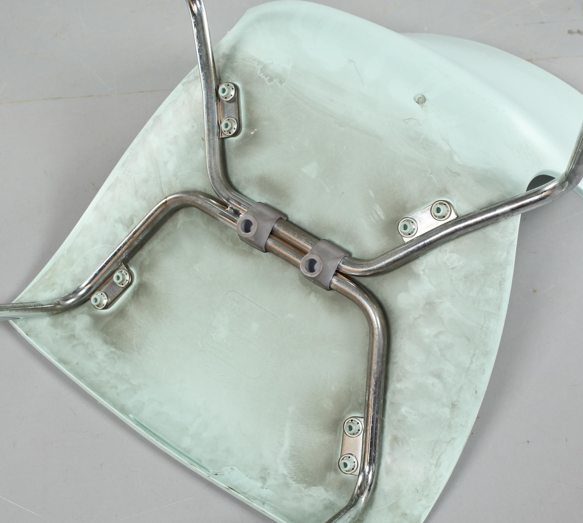 STOLAR, 7 st, "Maui", Vico Magistretti, Kartell, Italien, 1900-talets fjärde kvartal.
