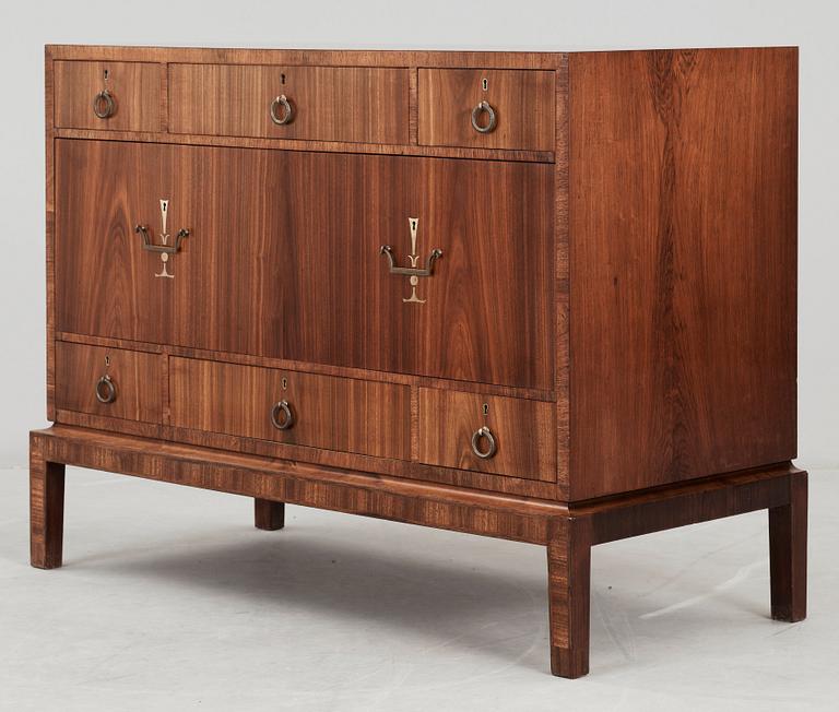 A chest of drawers attributed to Axel Einar Hjorth, executed by Hjalmar Wikström, Stockholm 1920's-30's.